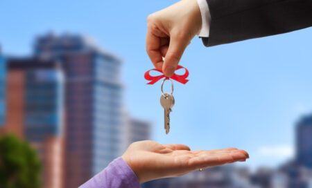 Comparing the Advantages: Under Construction vs. Ready Properties – Making the Right Choice for Your Investment Under Construction Property